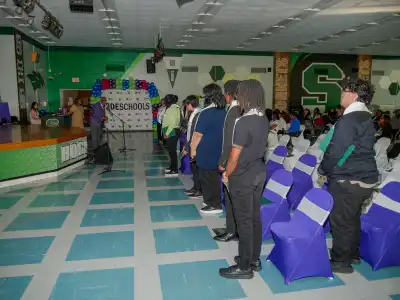 3DE students standing at the stole ceremony