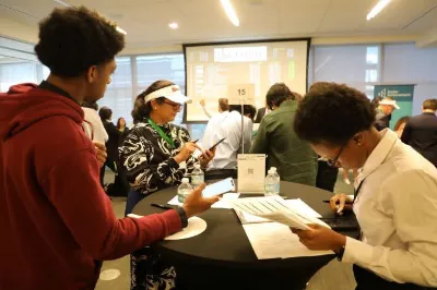 People participating in the stock market challenge